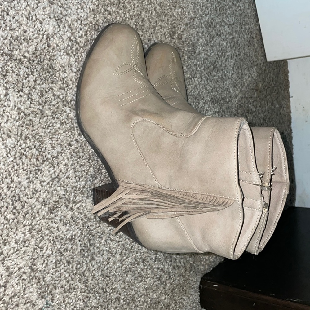 womens booties